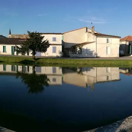 L'eguillaise Hébergement de vacances LʼÉguille